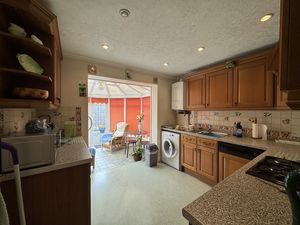 Kitchen- click for photo gallery